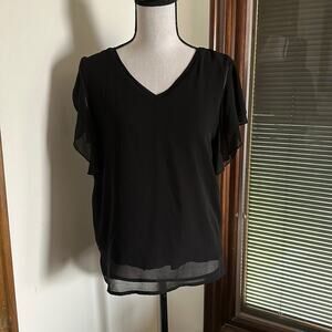 Design History | Fully lined Flutter Short Sleeve Blouse Size S